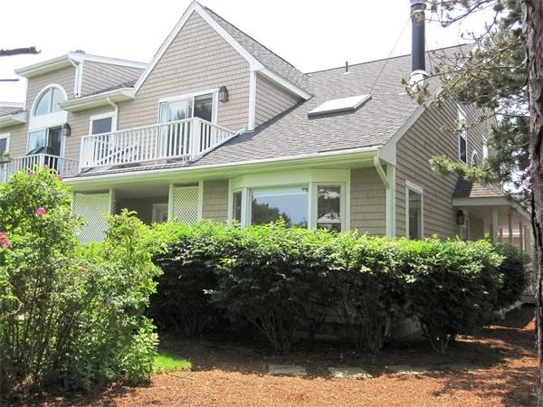 Unit for sale at 28 Whaler Lane, Quincy, MA 02171