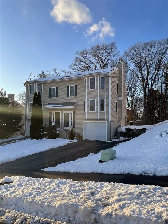 Unit for sale at 73 Sophia Dr, Worcester, MA 01607