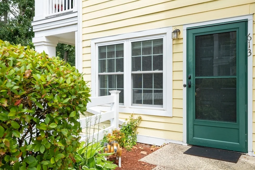 Unit for sale at 613 Gazebo Circle, Reading, MA 01867