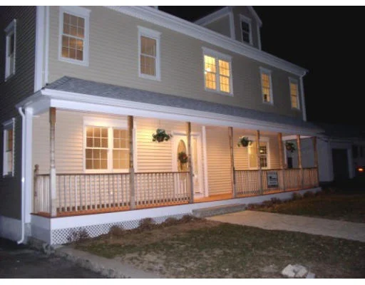 Unit for sale at 90 Norwich Circle, Medford, MA 02155