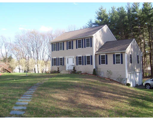 Unit for sale at 461 Grant Street, Leominster, MA 01453