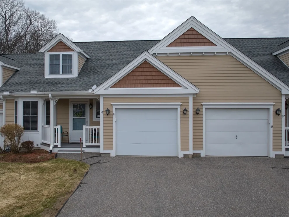 Unit for sale at 10 Westminster Dr, Marlborough, MA 01752