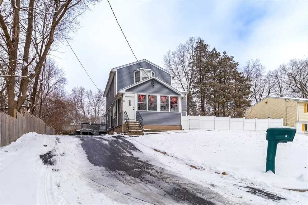 Unit for sale at 8 Putnam Street, Springfield, MA 01109