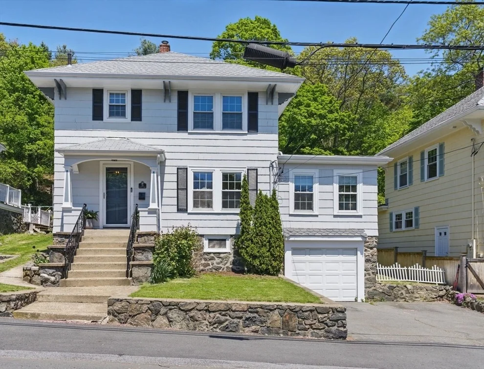 Unit for sale at 55 Burpee Rd, Swampscott, MA 01907