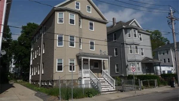 Unit for sale at 186 Boylston St, Boston, MA 02130