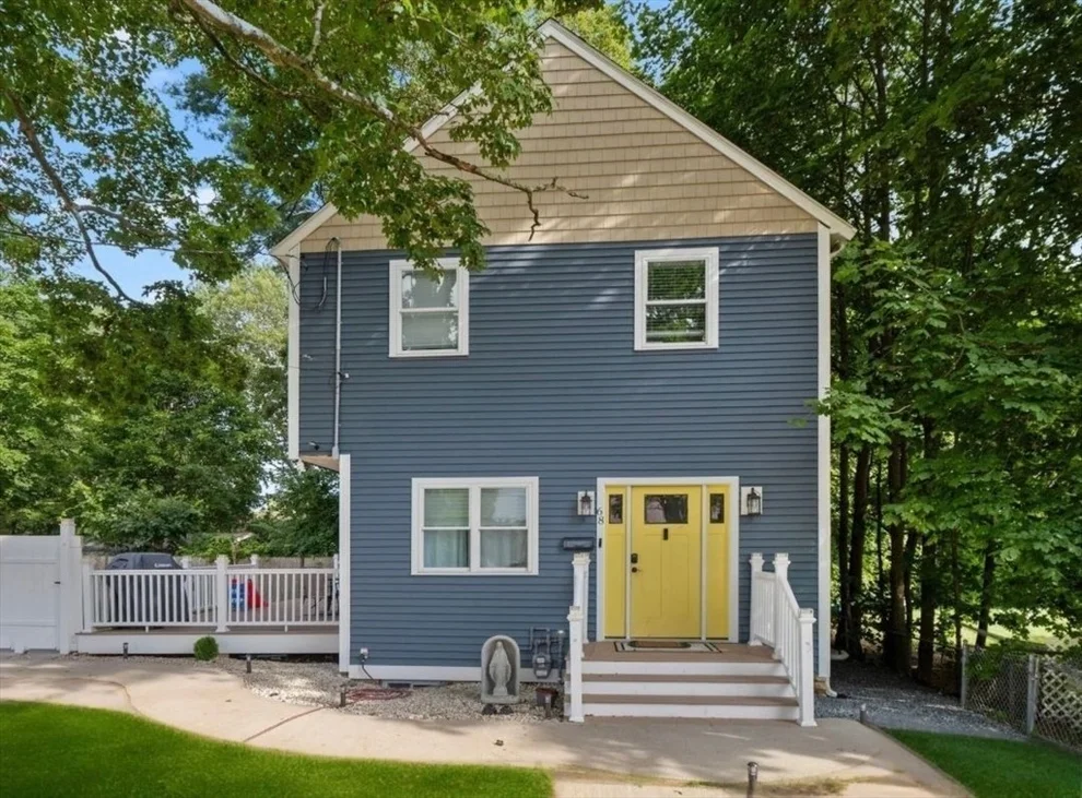 Unit for sale at 68 Liberty Sq, Rockland, MA 02370