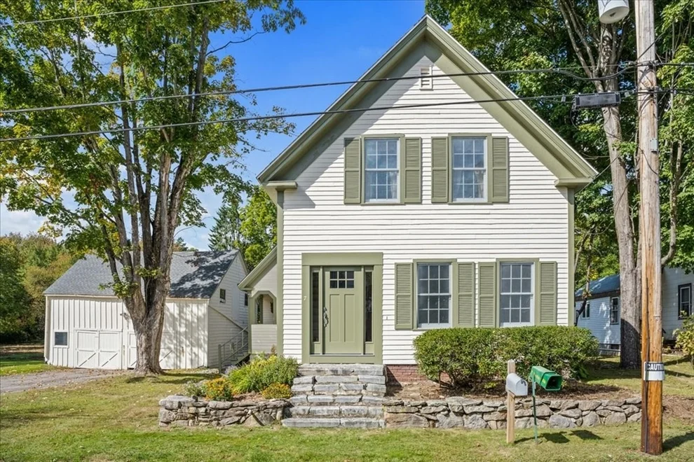 Unit for sale at 7 Wood Street, Southborough, MA 01772