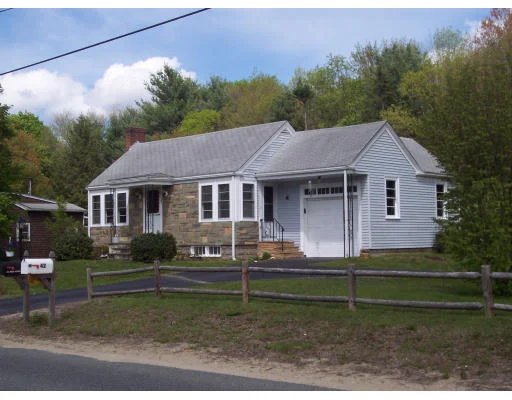 Unit for sale at 33 Reed St, Hanson, MA 02341