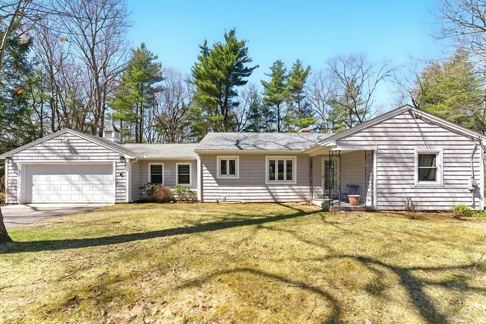 Unit for sale at 6 Old Coach Circle, Hampden, MA 01036