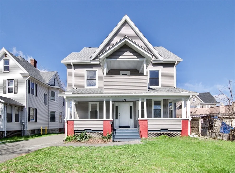 Unit for sale at 74 Kenwood Park, Springfield, MA 01108