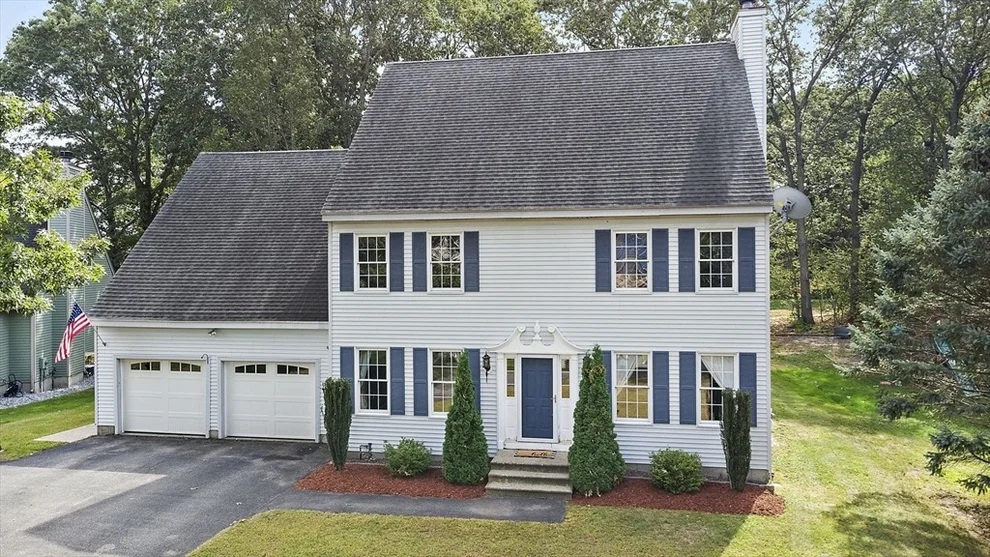 Unit for sale at 100 Towne Hill Rd, Haverhill, MA 01835