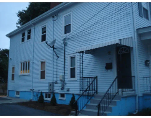 Unit for sale at 90 Bishop St, Framingham, MA 01702