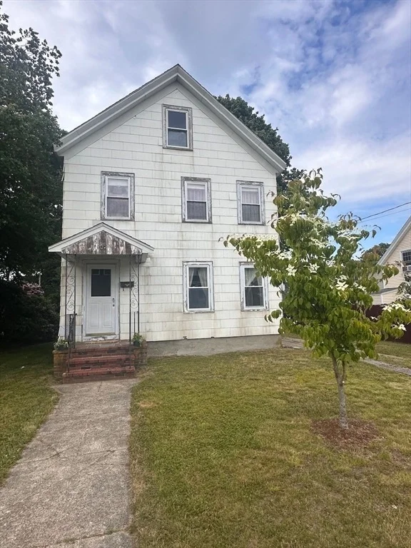 Unit for sale at 20 Summit Ave, Mansfield, MA 02048