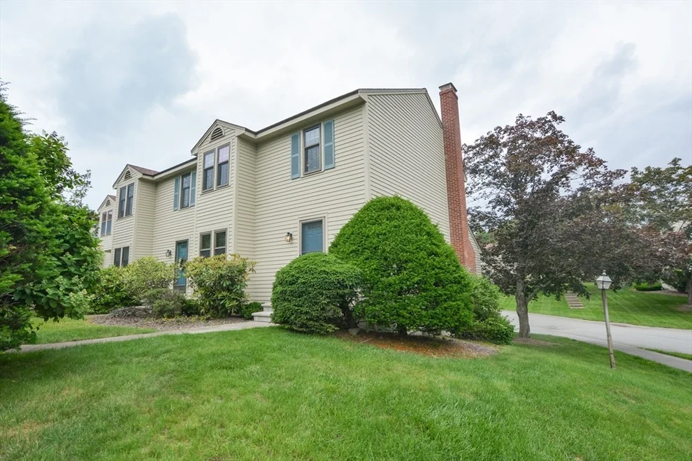 Unit for sale at 96 Apache Way, Tewksbury, MA 01876