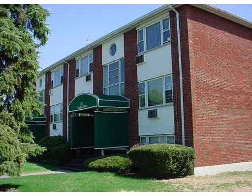 Unit for sale at D-2 Colonial Drive, Andover, MA 01810