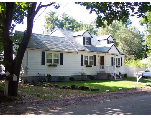 Unit for sale at 10 Navillus Road, North Reading, MA 01864