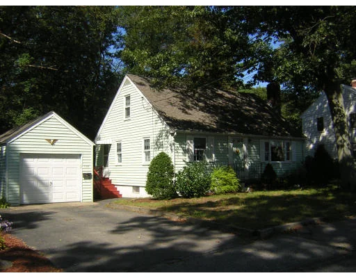 Unit for sale at 119 Cleveland Avenue, Braintree, MA 02184