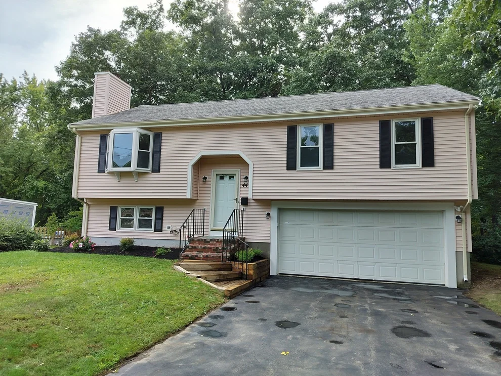 Unit for sale at 44 Jonathan Way, Taunton, MA 02780