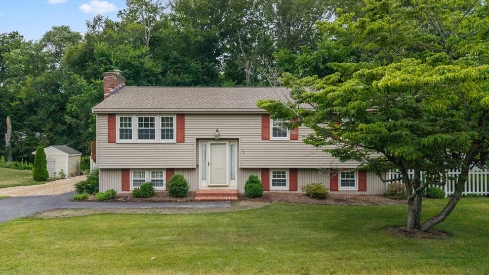 Unit for sale at 28 Ladyslipper Dr, Shrewsbury, MA 01545