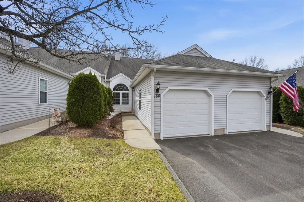 Unit for sale at 166 Brookfield Ln, Agawam, MA 01001