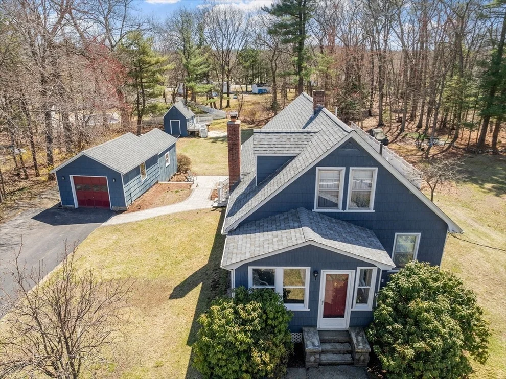 Unit for sale at 174 Groton Rd, Chelmsford, MA 01863