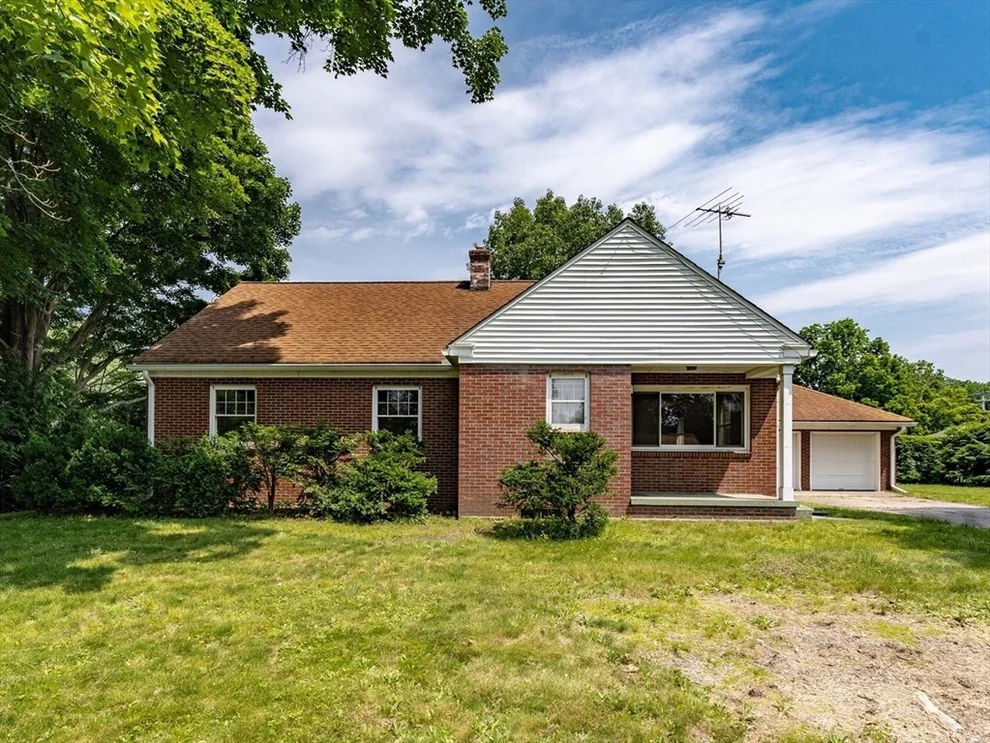 Unit for sale at 98 Ridgeway St, Westfield, MA 01085
