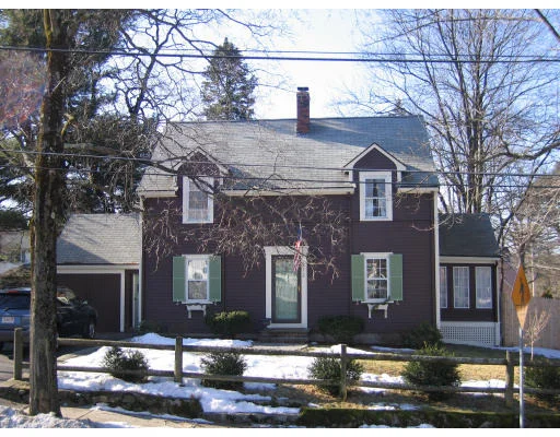 Unit for sale at 272 High Street, Reading, MA 01867