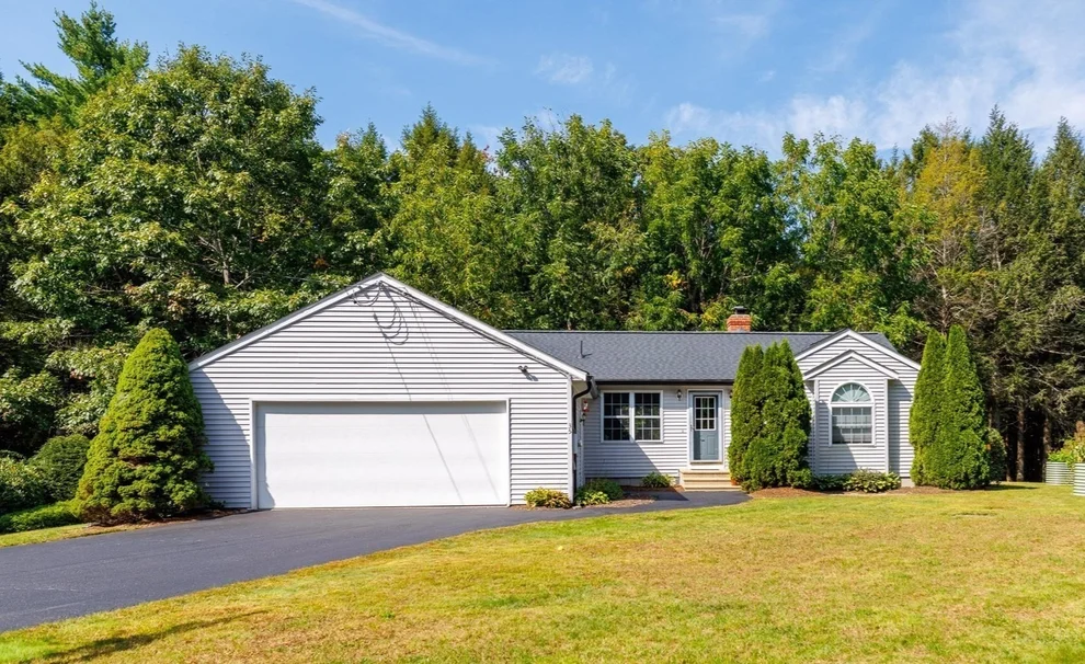 Unit for sale at 35 Northern Heights Dr, Winchendon, MA 01475