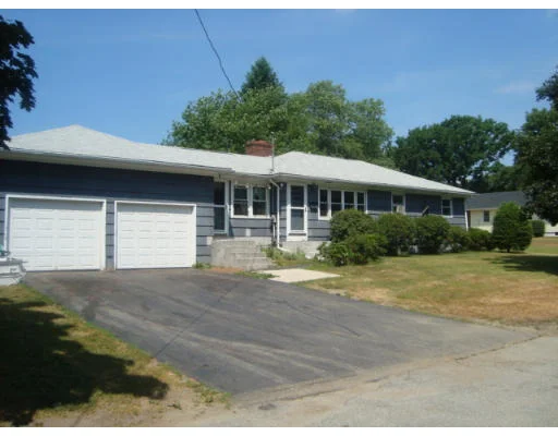 Unit for sale at 2 Aldrich Ave, Millbury, MA 01527