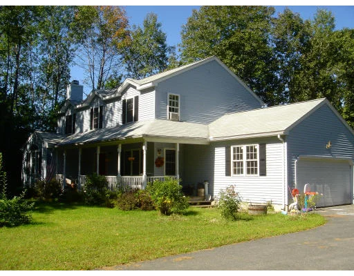 Unit for sale at 372 State St, Belchertown, MA 01007