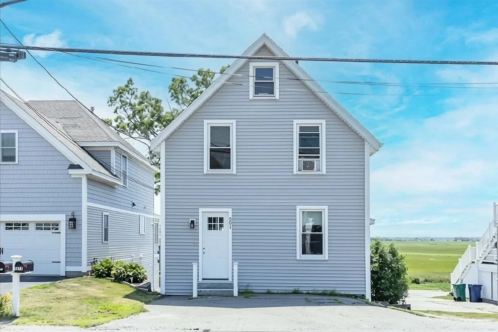 Unit for sale at 501 Winnacunnet Rd, Hampton, NH 03842