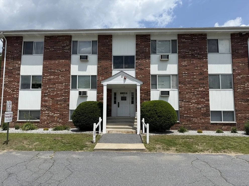 Unit for sale at 5 Turnpike Rd., Townsend, MA 01469