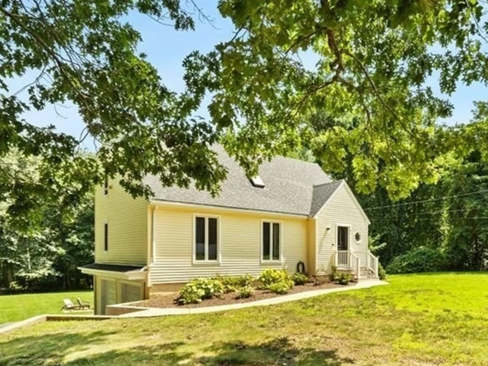 Unit for sale at 46 Old Powder House Road, Lakeville, MA 02347