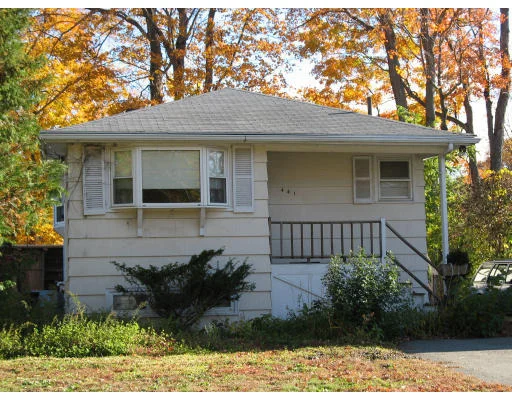 Unit for sale at 441 Lincoln, Waltham, MA 02451