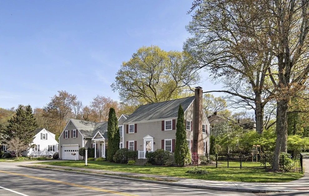 Unit for sale at 158 Oak Street, Needham, MA 02492