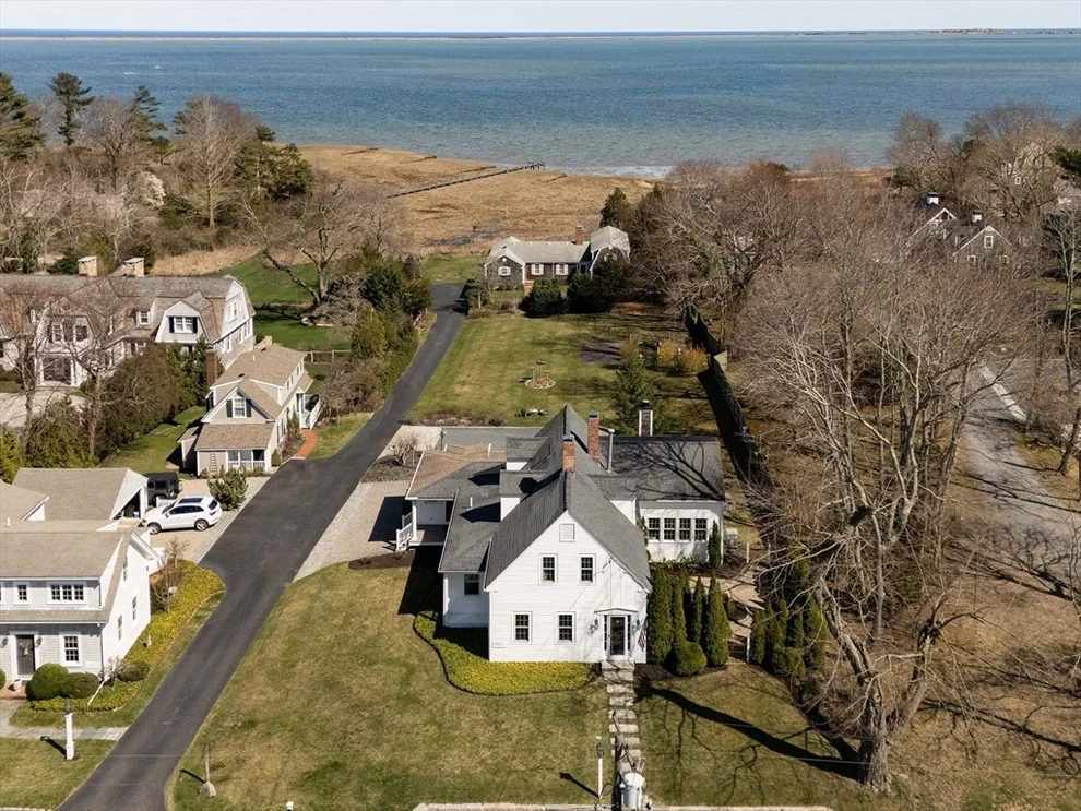 Unit for sale at 231 Washington St, Duxbury, MA 02332