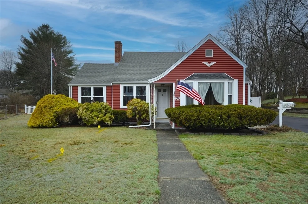 Unit for sale at 463 W Union St, East Bridgewater, MA 02333