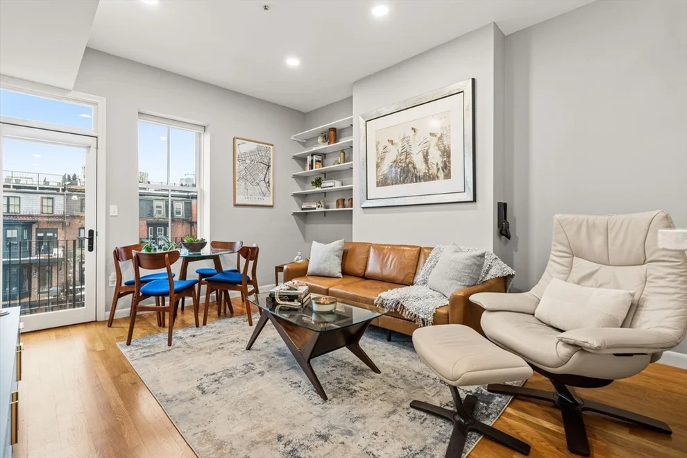 Unit for sale at 6 Yarmouth St, Boston, MA 02116