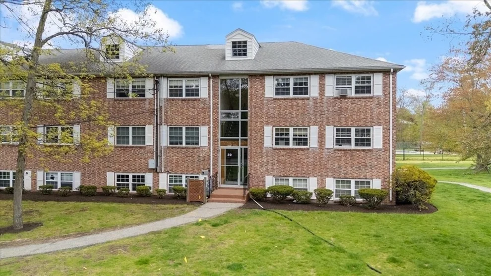 Unit for sale at 39 Farrwood Ave, North Andover, MA 01845