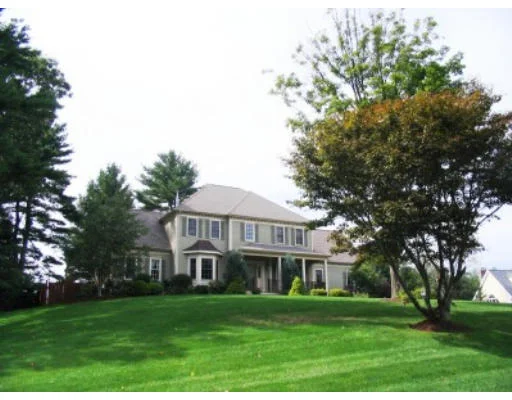 Unit for sale at 2 Macintyre Drive, North Reading, MA 01864