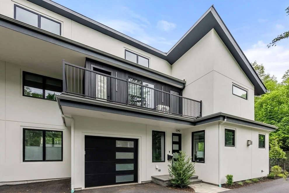 Unit for sale at 1242 Beacon St, Newton, MA 02468