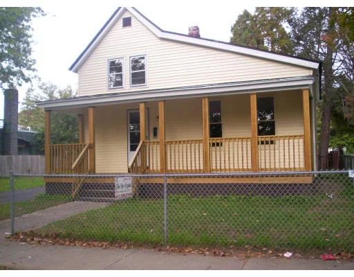 Unit for sale at 413 Newbury St, Springfield, MA 01104