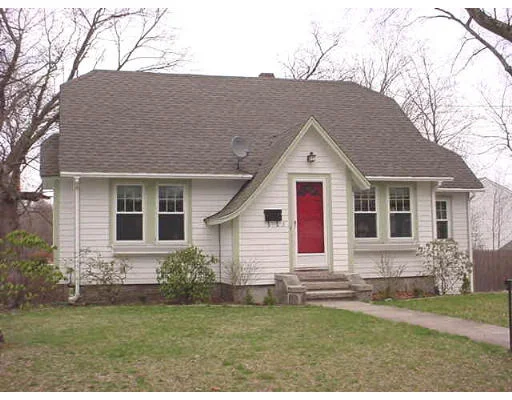 Unit for sale at 3 Jensen Ave, Chelmsford, MA 01824