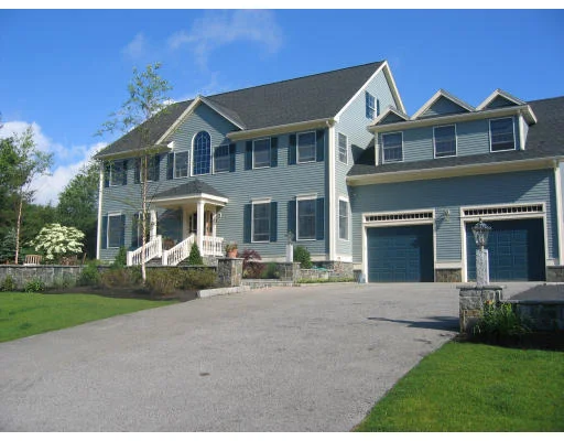 Unit for sale at 11 Patton Drive, Hamilton, MA 01982