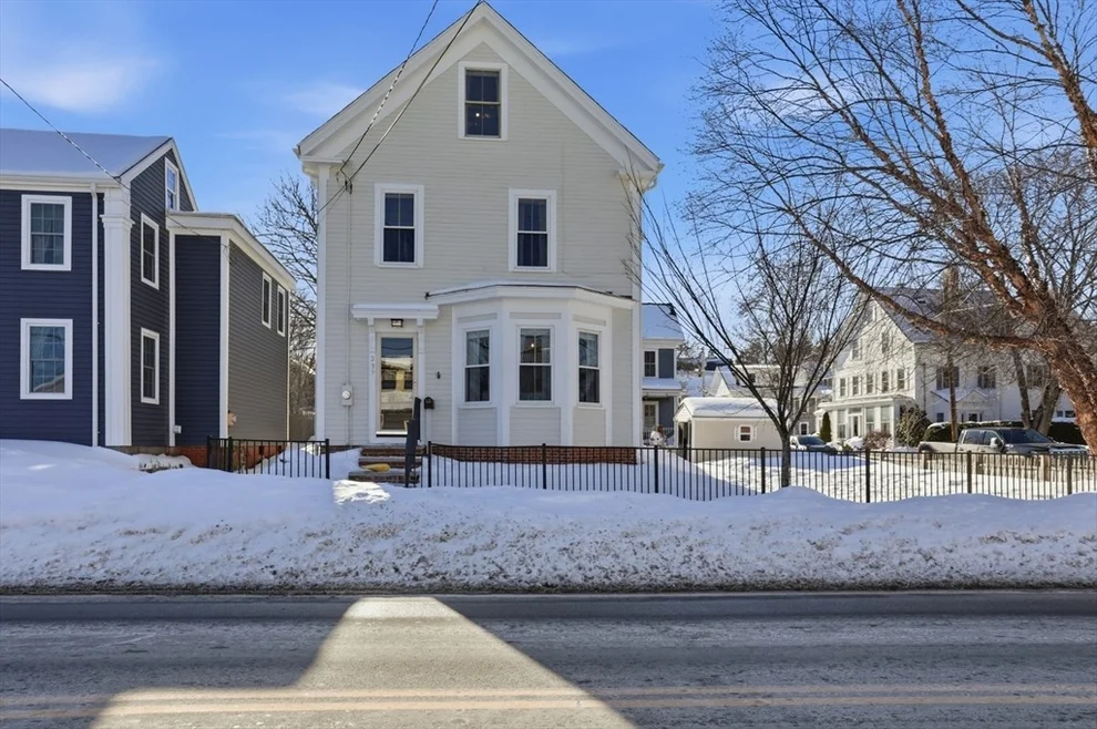 Unit for sale at 297 Merrimac Street, Newburyport, MA 01950