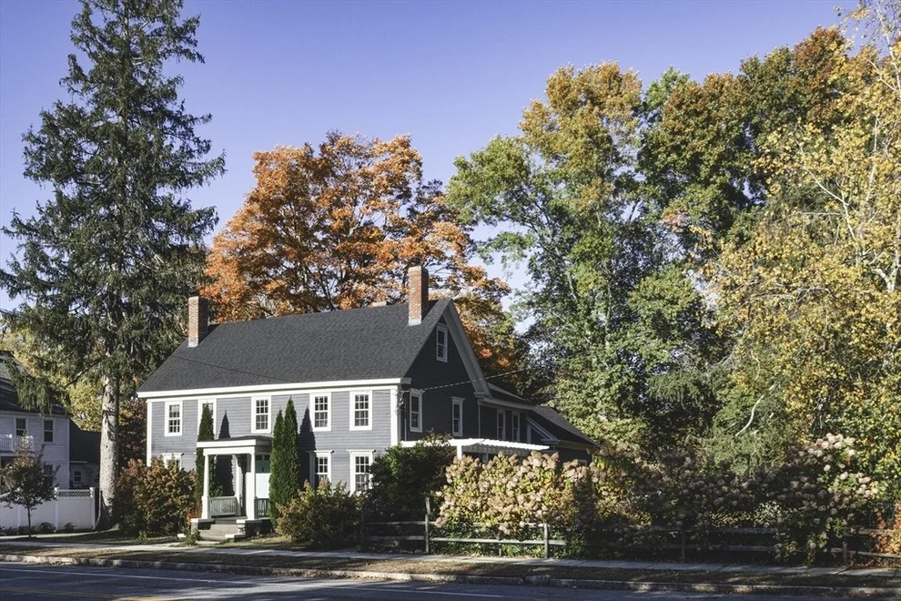 Unit for sale at 52 E Main Street, Georgetown, MA 01833