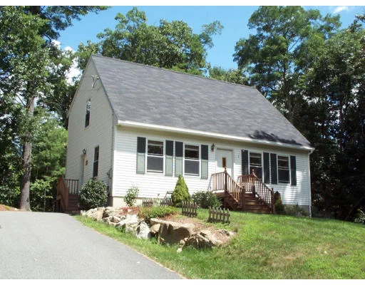 Unit for sale at 4 Spaulding Rd., Georgetown, MA 01833