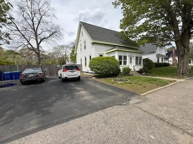 Unit for sale at 203 North Ave, Rockland, MA 02370