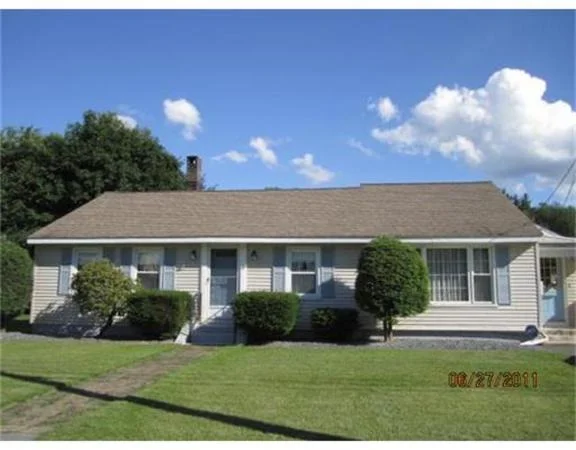 Unit for sale at 7 Third Sreet, Worcester, MA 01602