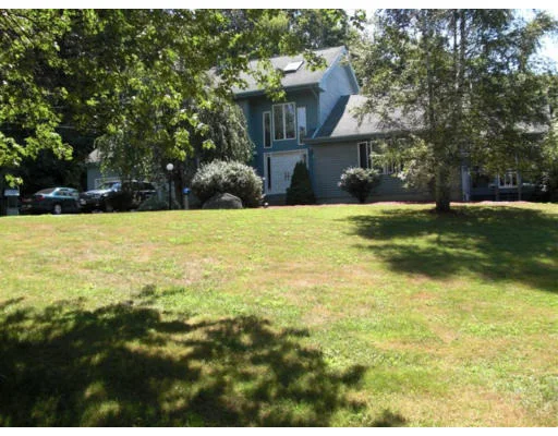 Unit for sale at 68 Holbrook Road, Oxford, MA 01540